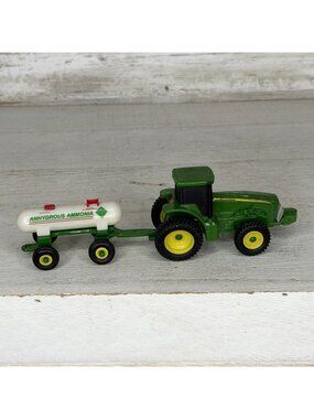 Vintage ERTL John Deere Tractor & Ammonia Tanker GC